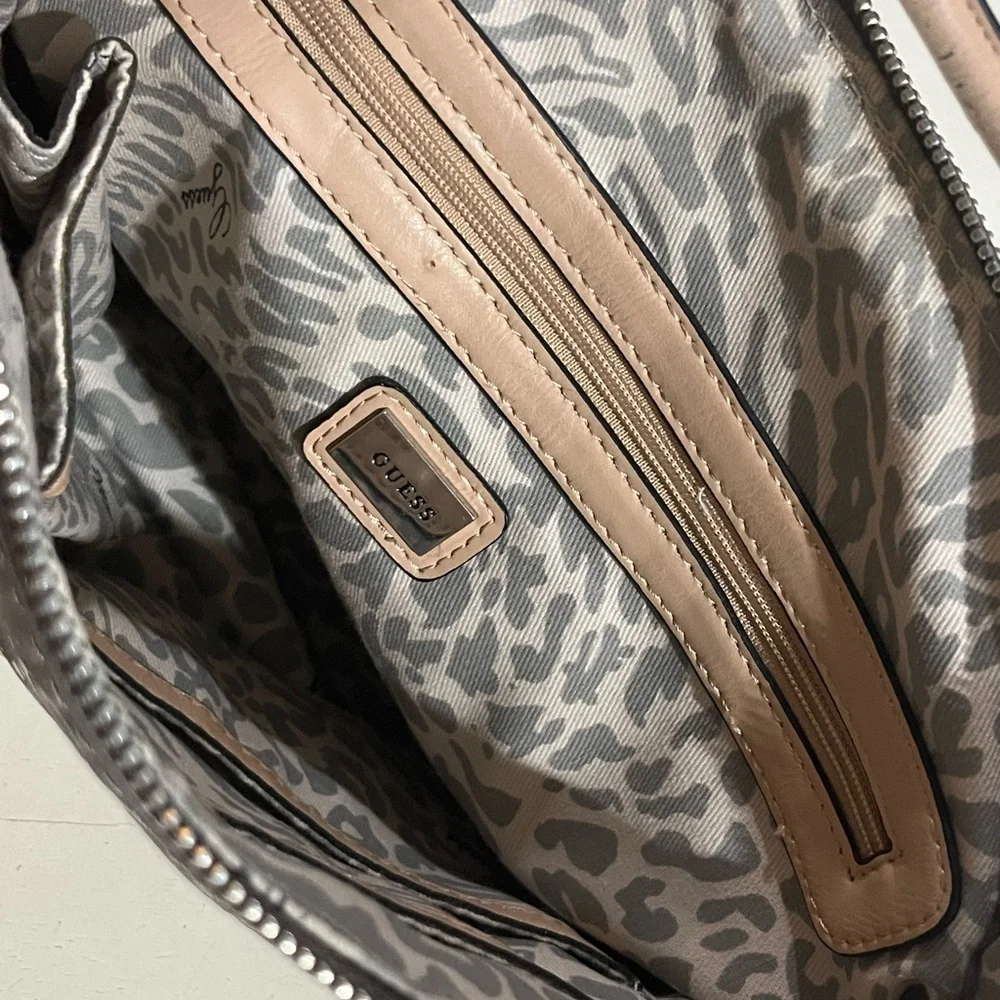 Guess monogram bag, taupe